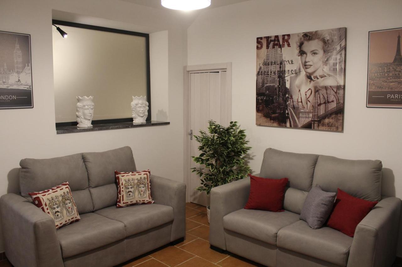 Zisa Home Ai Cantieri Culturali-Facile Posteggio In Strada No Ticket Παλέρμο Εξωτερικό φωτογραφία
