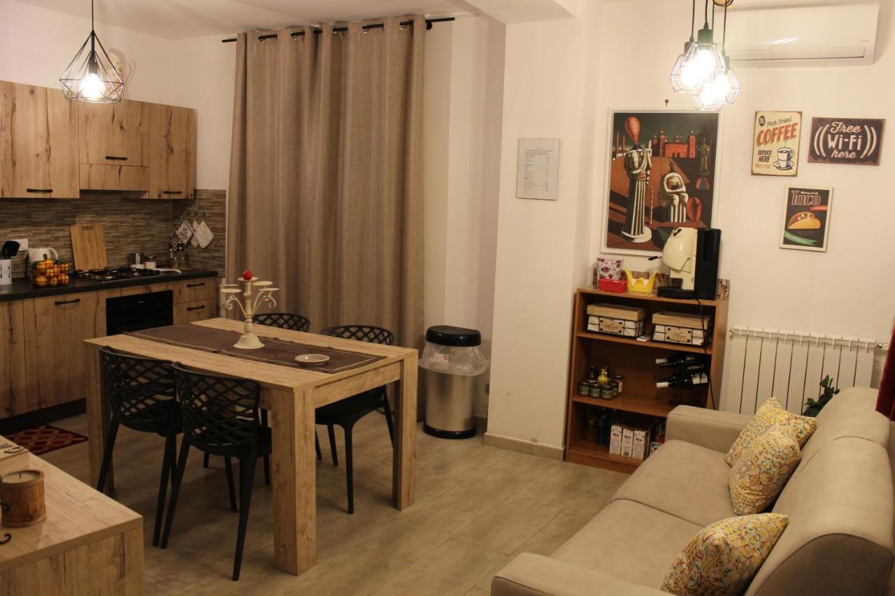 Zisa Home Ai Cantieri Culturali-Facile Posteggio In Strada No Ticket Παλέρμο Εξωτερικό φωτογραφία